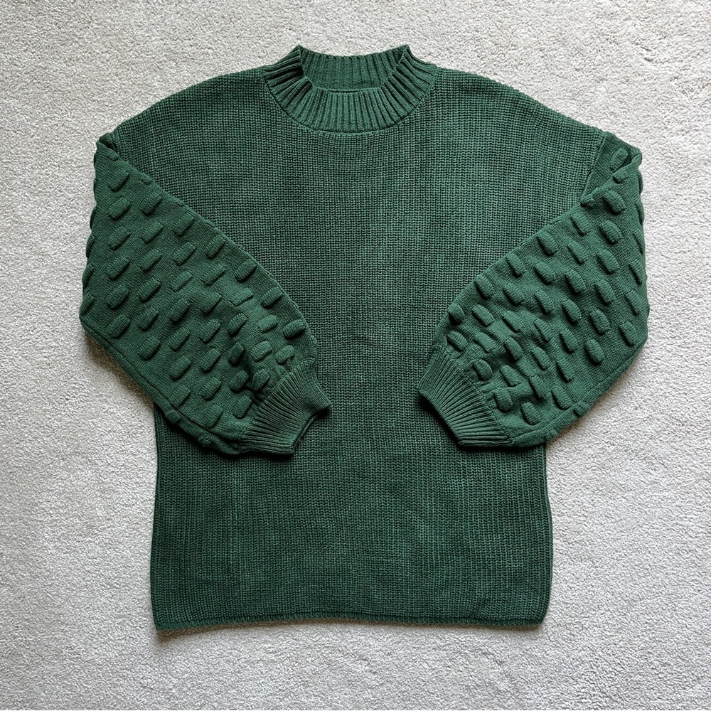 Women’s Green Knit Sweater with Bubble Sleeves